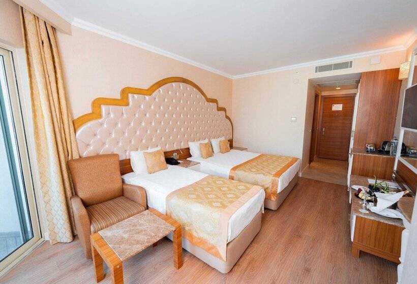 ファミリールーム, Oz Hotels Side Premium