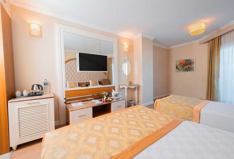اتاق خانوادگی, Oz Hotels Side Premium