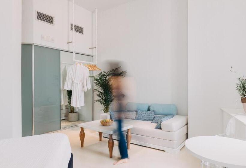 اتاق لوکس, 5 Hermoupolis Concept Sites