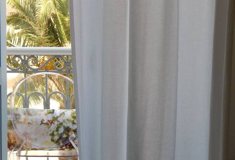 اتاق سوپریور با چشم‌انداز شهر, 5 Hermoupolis Concept Sites