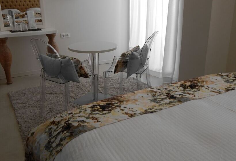 اتاق سوپریور با چشم‌انداز شهر, 5 Hermoupolis Concept Sites