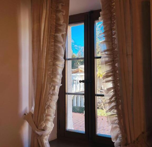 חדר סופריור לארבעה, Grotto Flora B&b Chambres De Charme