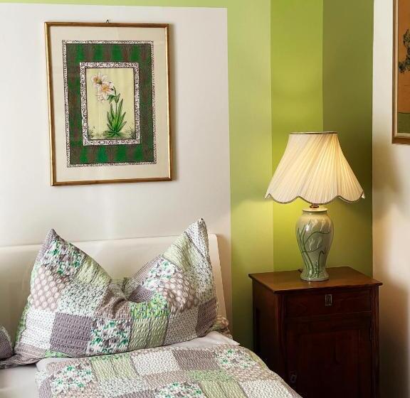 חדר קלאסי, Grotto Flora B&b Chambres De Charme