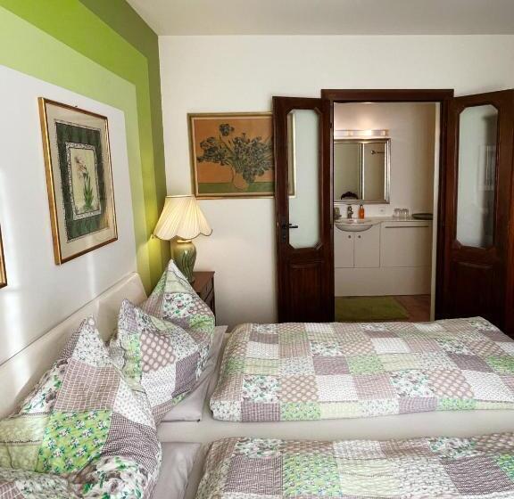 חדר קלאסי, Grotto Flora B&b Chambres De Charme