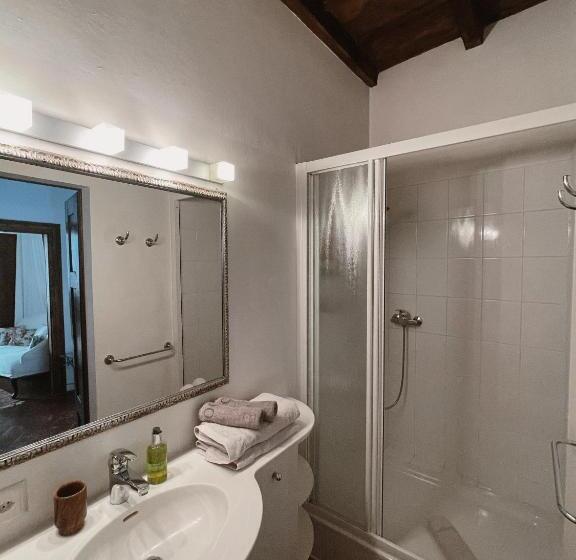 חדר סופריור לארבעה, Grotto Flora B&b Chambres De Charme