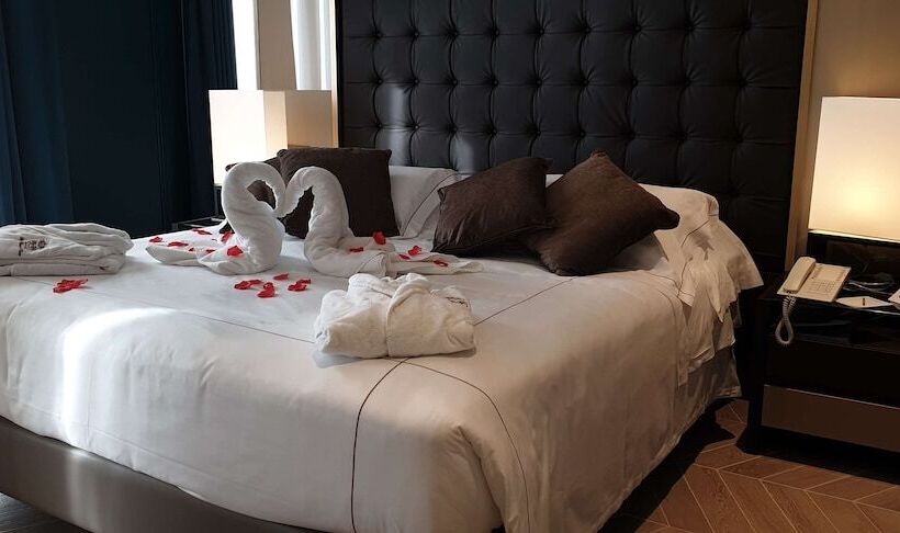سوئیت رویال, Best Western Plus Hotel Perla Del Porto