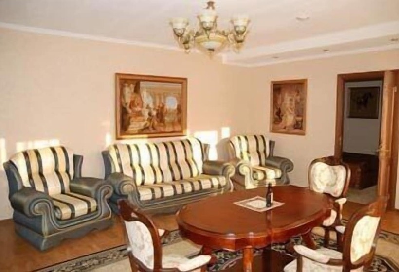 آپارتمان 1 خوابه, Diana Luxe