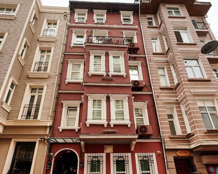Superior Room, Faik Pasha Hotels Special Category Beyoglu Istanbul