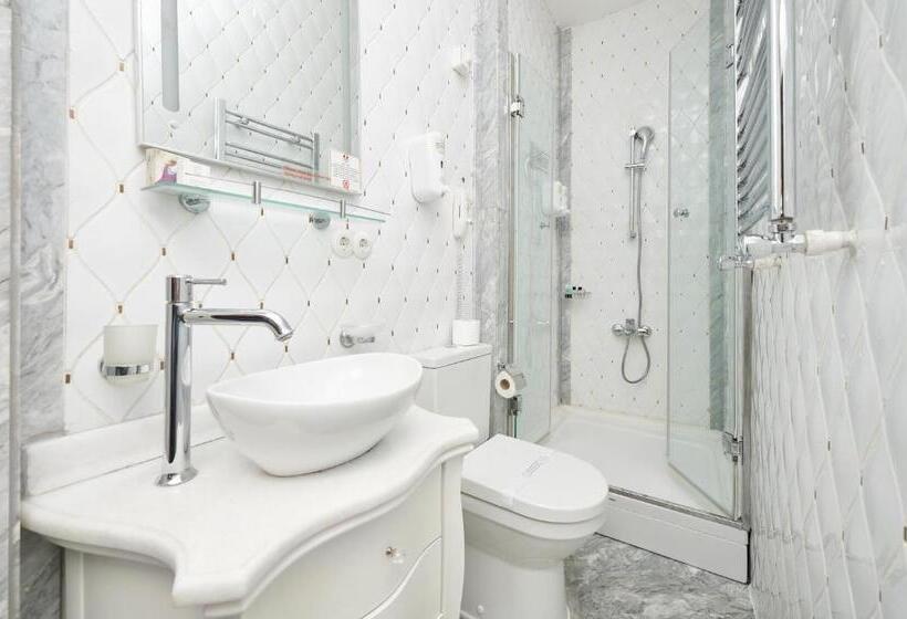 Standard Room, Faik Pasha Hotels Special Category Beyoglu Istanbul