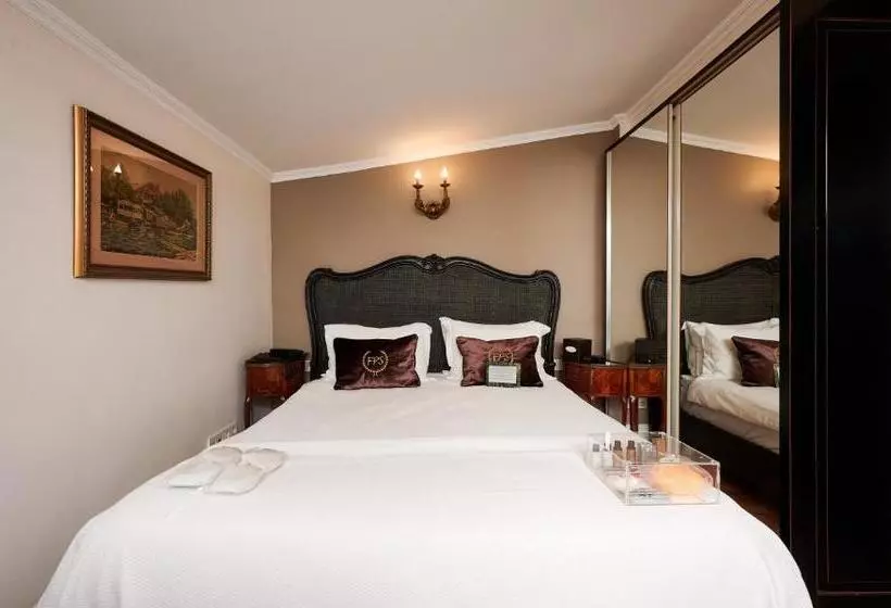 Standard Room, Faik Pasha Hotels Special Category Beyoglu Istanbul