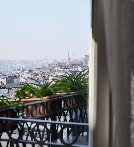 Executive Suite, Faik Pasha Hotels Special Category Beyoglu Istanbul