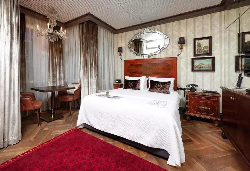 Executive Suite, Faik Pasha Hotels Special Category Beyoglu Istanbul