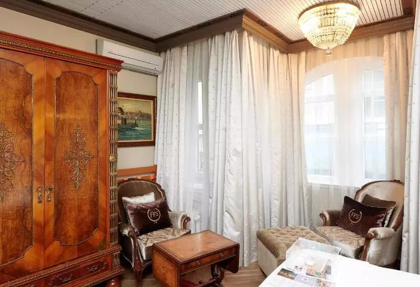 Executive Suite, Faik Pasha Hotels Special Category Beyoglu Istanbul