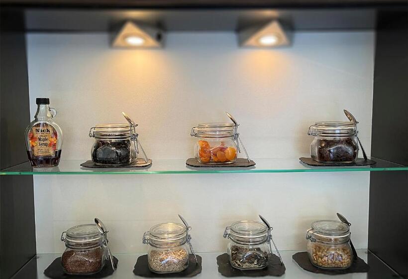 Standardrum, Gasthaus Zur Waldegg; Bw Signature Collection