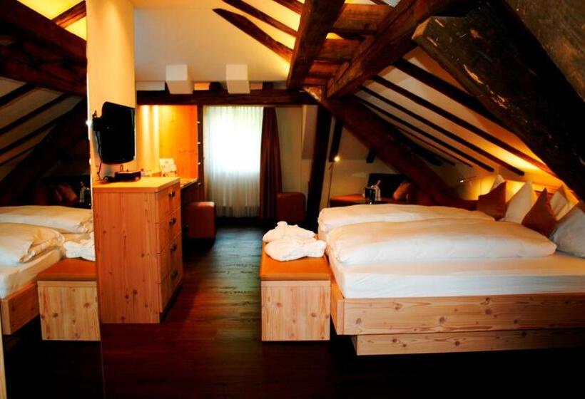 Familjerum, Gasthaus Zur Waldegg; Bw Signature Collection