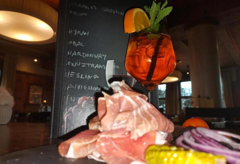 Standardrum, Gasthaus Zur Waldegg; Bw Signature Collection