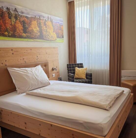 Standard Individuellt Rum med Dubbelsäng, Gasthaus Zur Waldegg; Bw Signature Collection