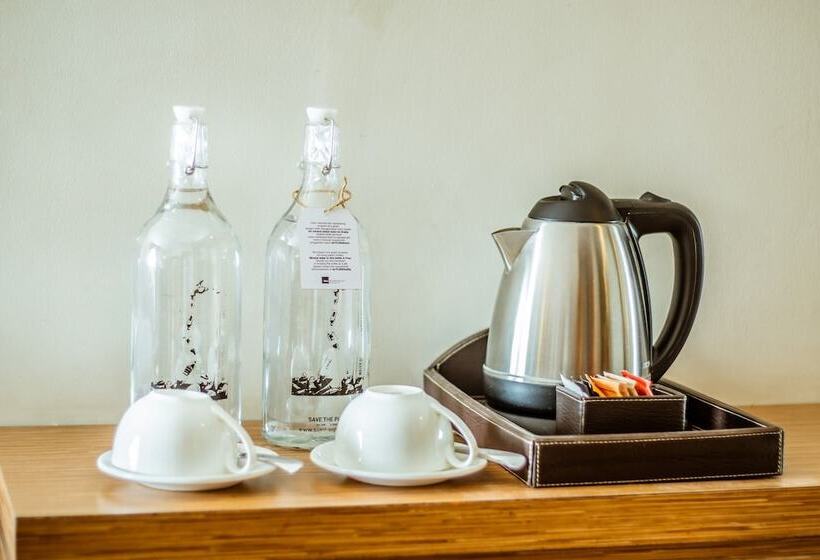 Номер Superior, Grand Tjokro Yogyakarta