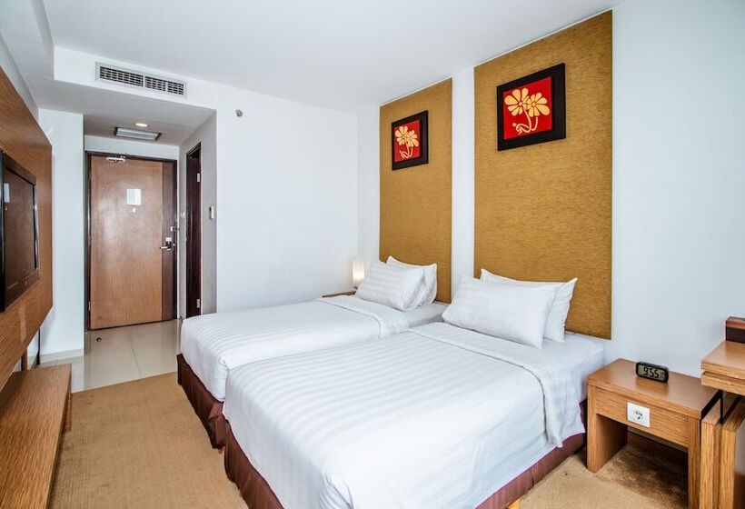 Номер Superior, Grand Tjokro Yogyakarta