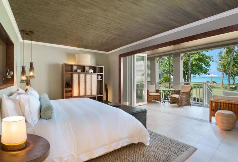 سوئیت جونیور با تخت بزرگ, The St Regis Le Morne Resort, Mauritius