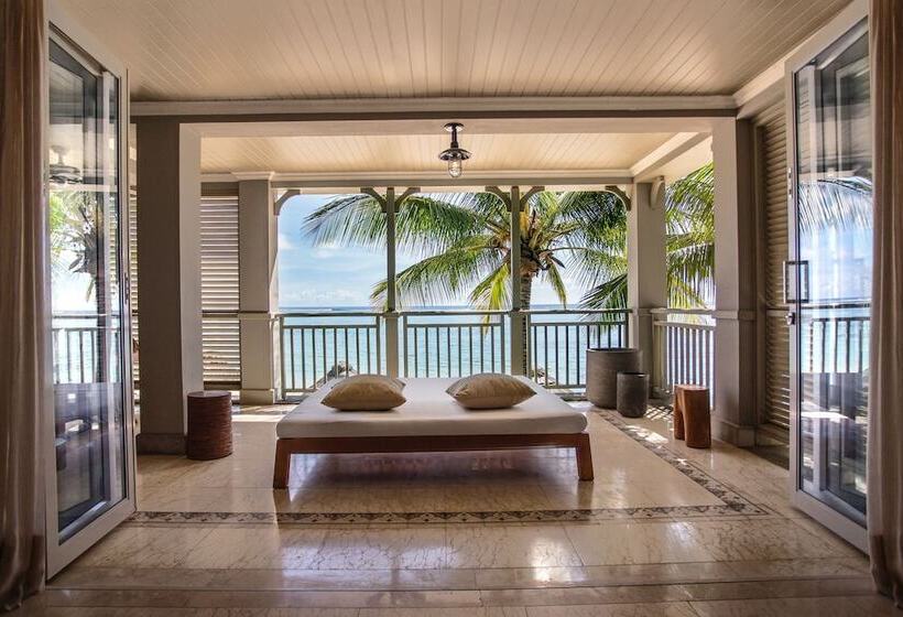 سوئیت با بالکن, The St Regis Le Morne Resort, Mauritius
