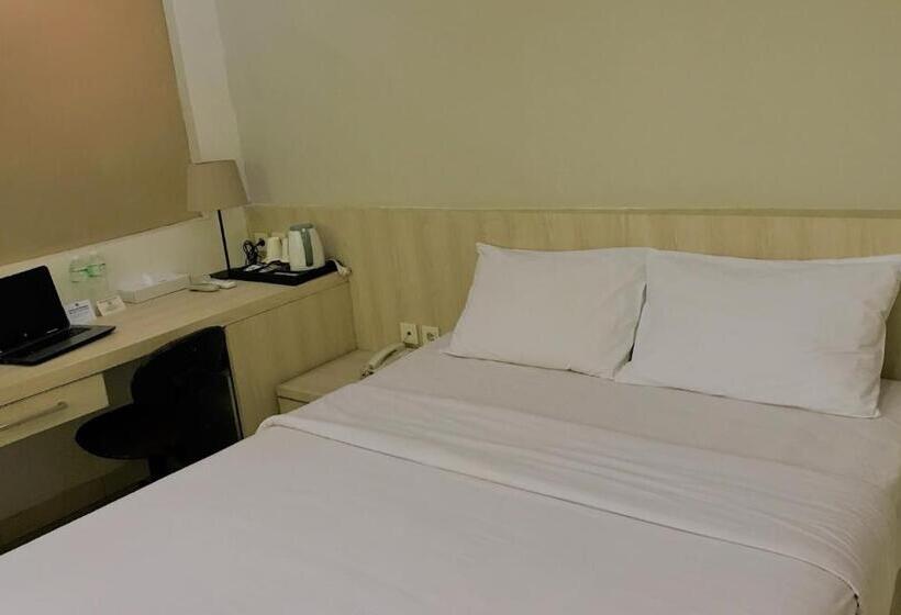 Habitació Superior, Legreen Suite Penjernihan