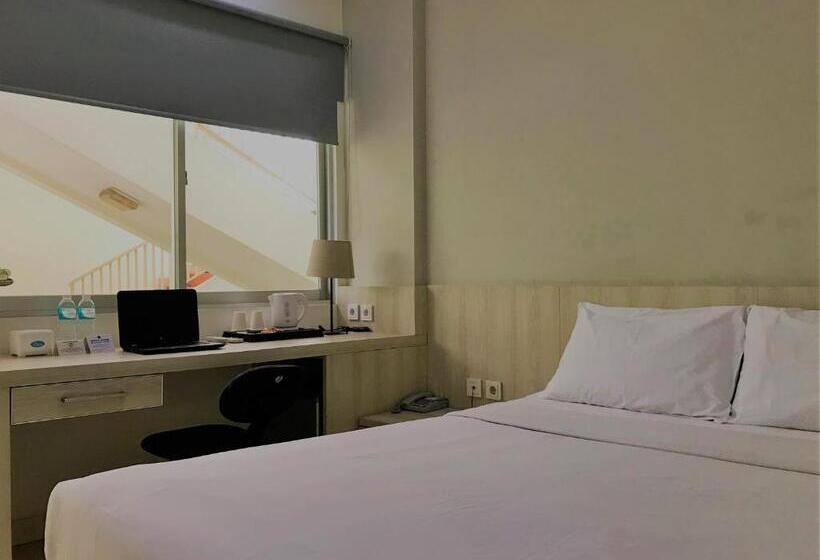 Habitació Estàndard, Legreen Suite Penjernihan