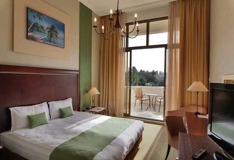 اتاق سوپریور, Ostrova Spa