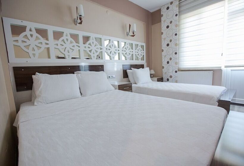 اتاق لوکس سه تخته, Ozbay