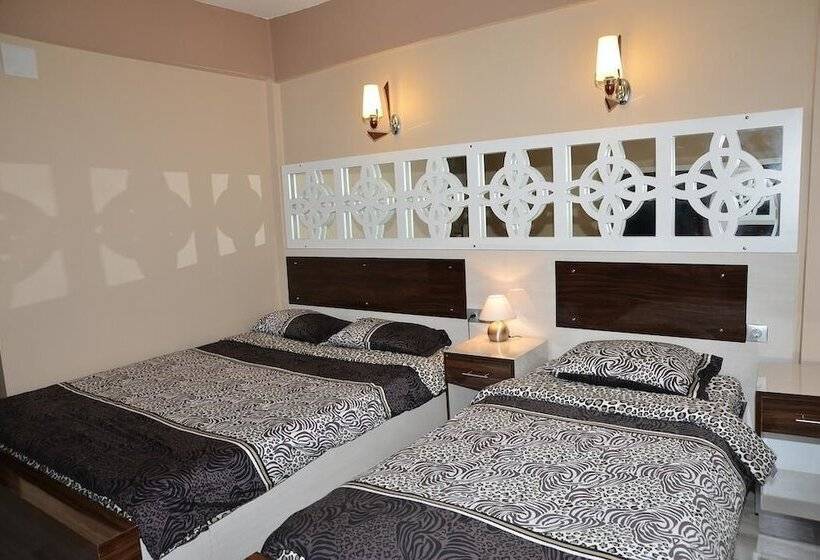 اتاق لوکس سه تخته, Ozbay