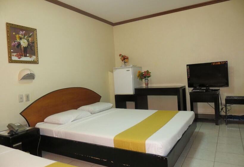 اتاق خانوادگی, Paragon Suites