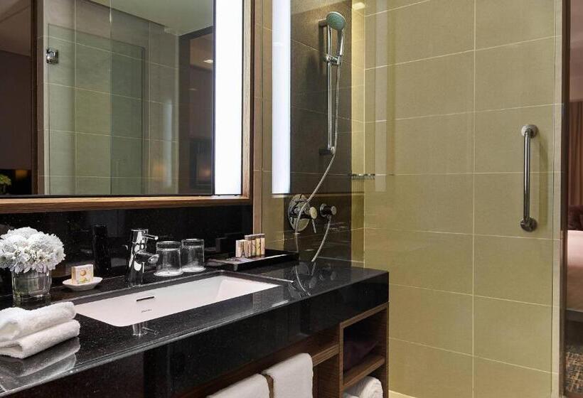 غرفة قياسية, Renaissance Johor Bahru