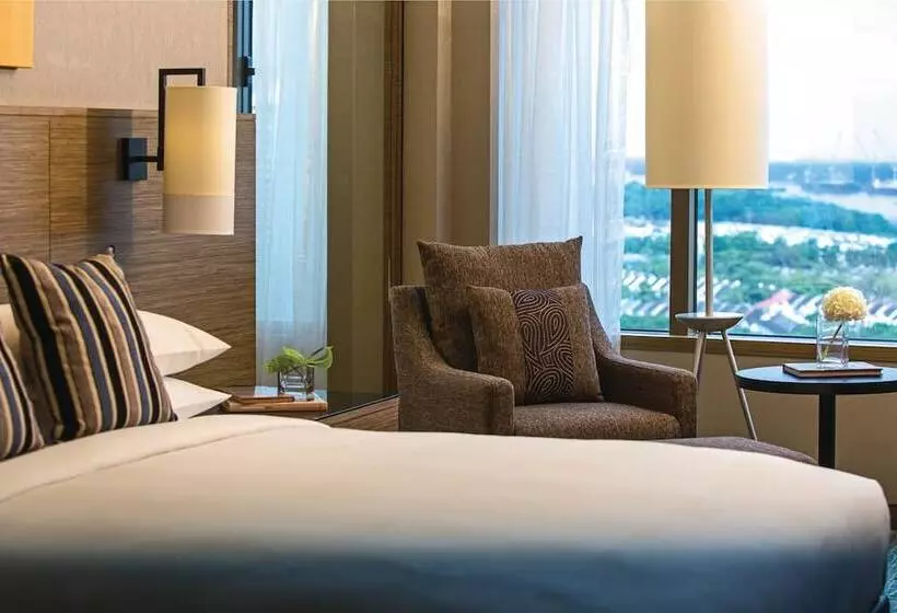 اتاق کلاب, Renaissance Johor Bahru