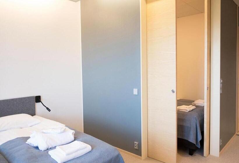 スーペリアの４人部屋, Santasport Resort