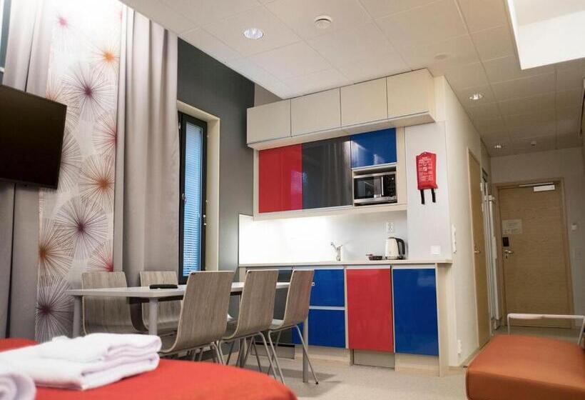 デラックスファミリールーム, Santasport Resort