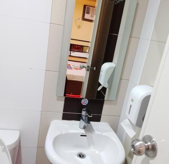 Delüks Oda, Sogo   Edsa, Pasay Harrison