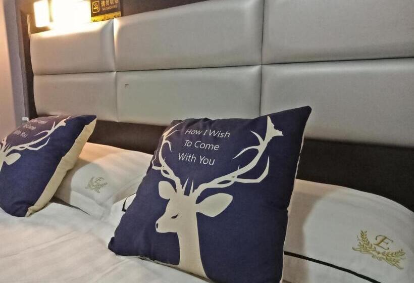 Номер Superior, T Hotel Johor Bahru