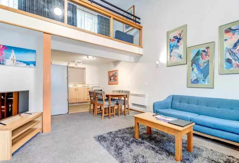 ３ベッドルームアパートメント, The Lofts Apartments