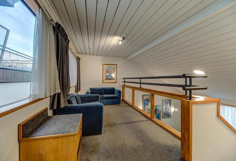 شقة 3 غرف, The Lofts Apartments