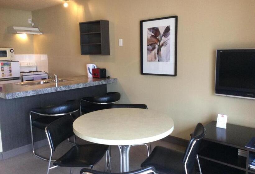 شقة غرفة واحدة, The Lofts Apartments