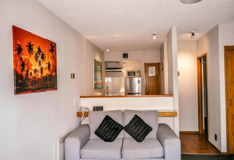 إستوديو قياسى, The Lofts Apartments