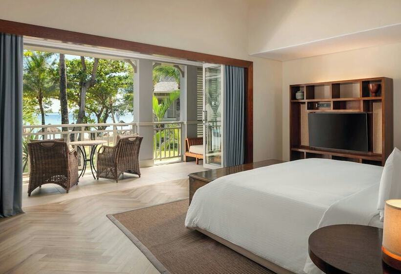 سوئیت با بالکن, The St Regis Le Morne Resort, Mauritius