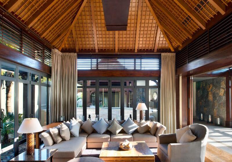 ویلای 4 خوابه, The St Regis Le Morne Resort, Mauritius