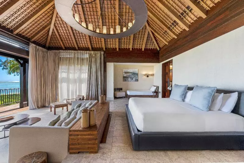 ویلای 4 خوابه, The St Regis Le Morne Resort, Mauritius