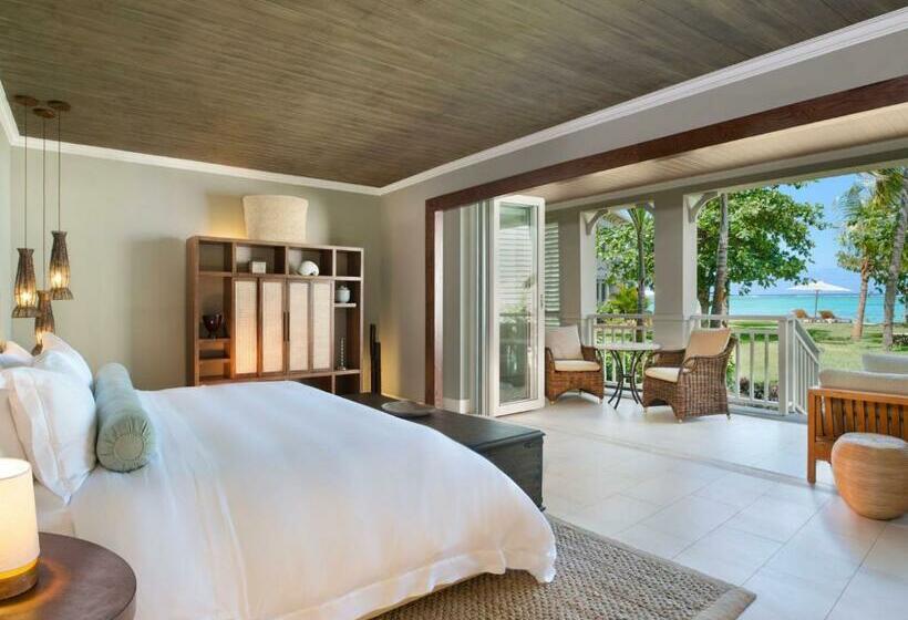 سوئیت جونیور با تخت بزرگ, The St Regis Le Morne Resort, Mauritius