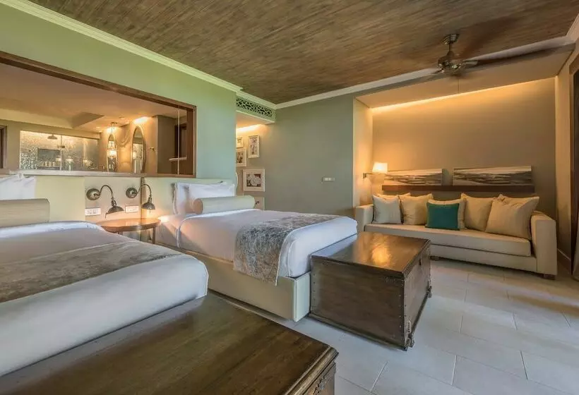سوییت جونیور, The St Regis Le Morne Resort, Mauritius