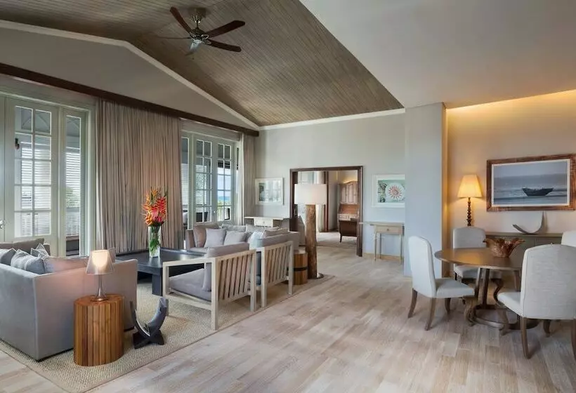 سوییت, The St Regis Le Morne Resort, Mauritius