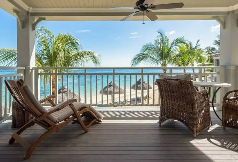 سوئیت با بالکن, The St Regis Le Morne Resort, Mauritius