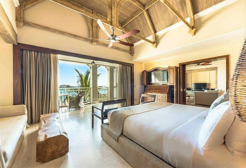 سوئیت با بالکن, The St Regis Le Morne Resort, Mauritius