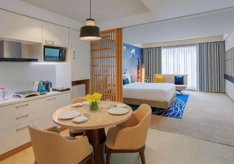 プレミアムスイート, Novotel Ahmedabad
